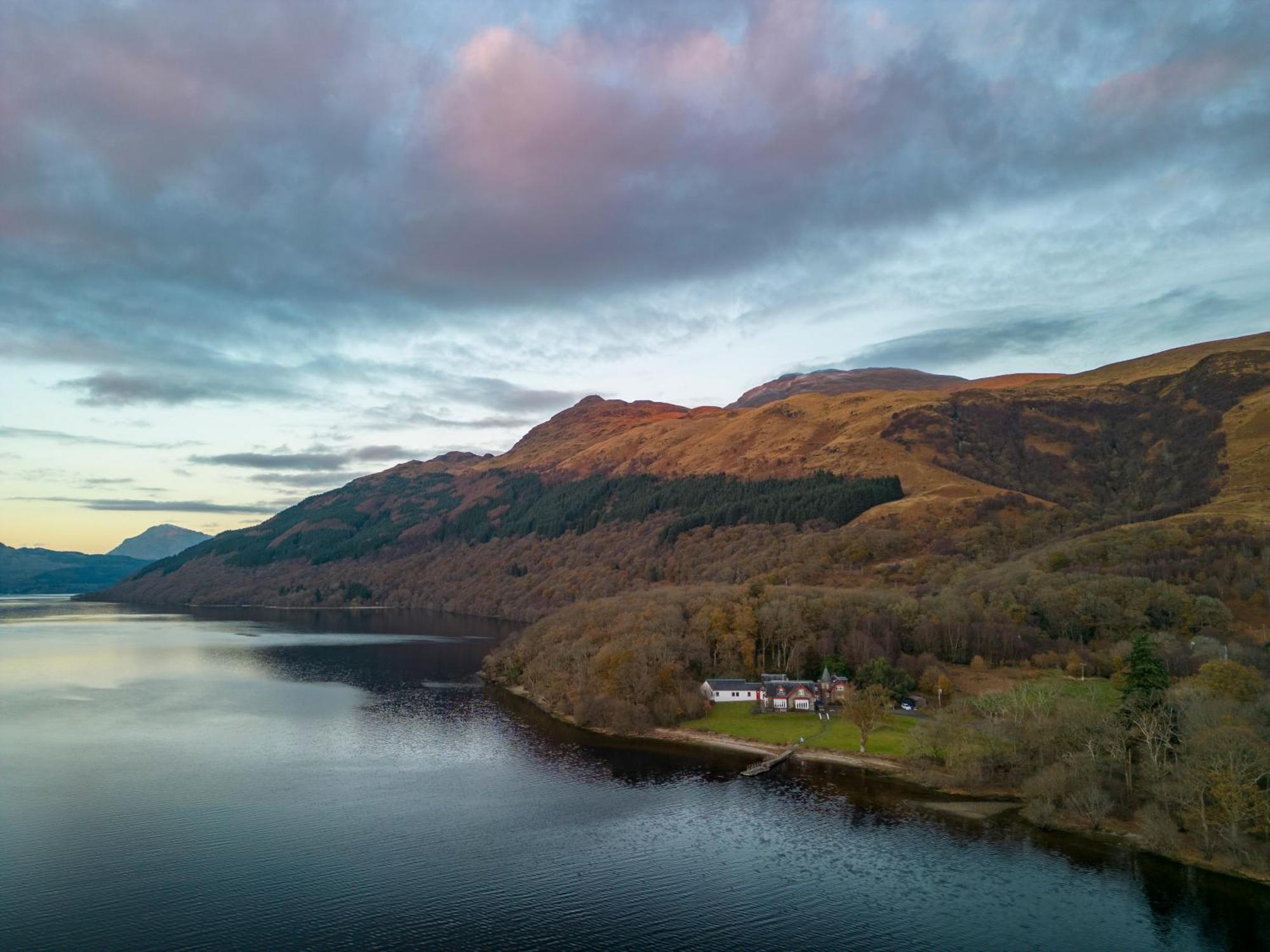 Rowardennan Youth Hostel エクステリア 写真
